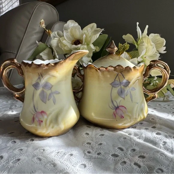 SOLD>>>Vintage Nippon Sugar and cream set - Picture 6 of 7
